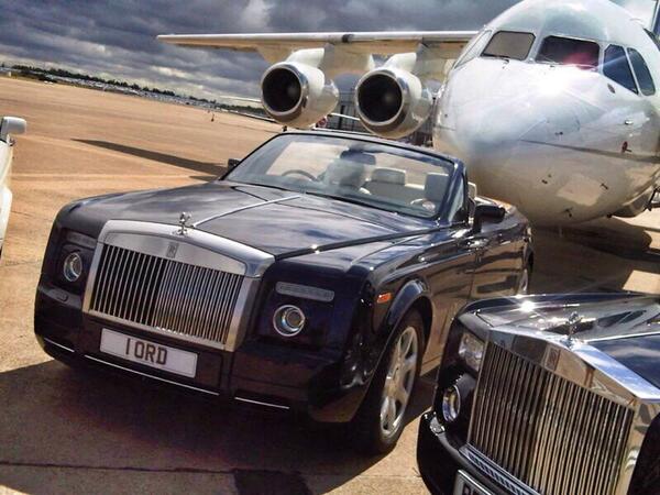 queennadz786's tweet photo. “@aleem_official: Leggo! ✈️ #LordAleem http://t.co/qhUHSm3EmH” one day 🙌