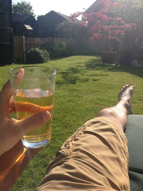 Ahhh life is good. Voddy n redbull in the sun.. <a href="/reenieida/">Reenie xo</a> <a href="/libbymaeholman/">Libby Holman</a>