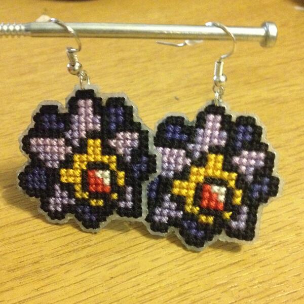 SpriteShirts's tweet image. Its starmie! etsy.com/shop/spriteshi… #Pokemon #etsy #handmade #gaming