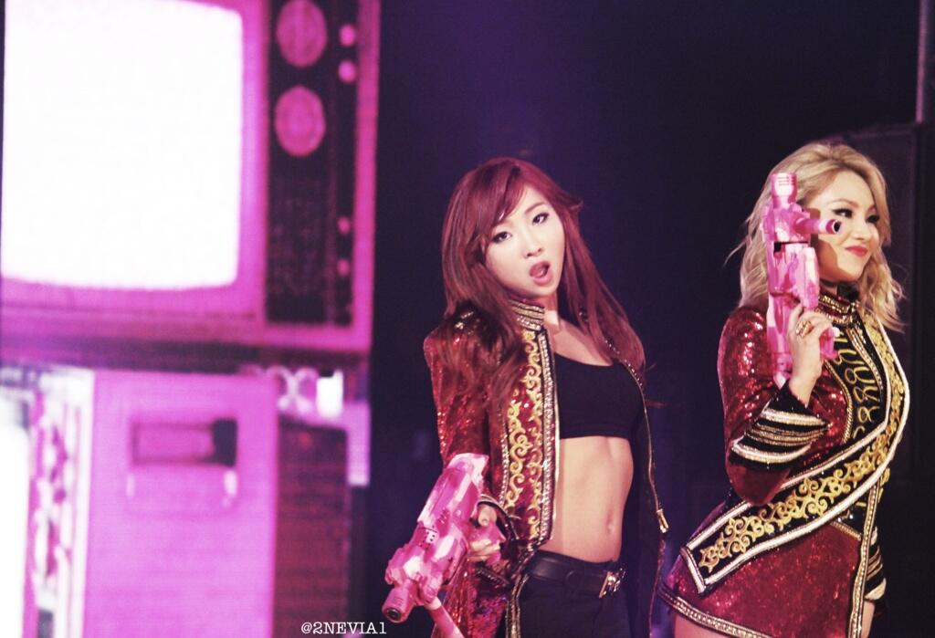 Bn7uTELIMAAuoXT.jpg:large