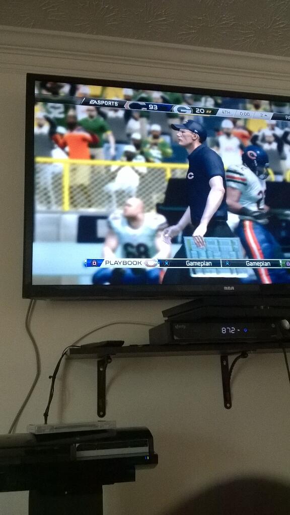 ad2thefuture's tweet image. Killing