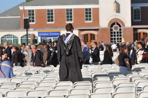 NHRpcasolino's tweet photo. Graduates look for relatives as they evacuate campus after 'multiple' security threats at #QU2014 Quinnipiac http://t.co/3Skmo52DSJ