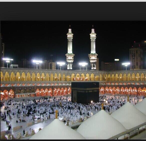 lolowa_alm1440's tweet photo. يا ارض مكة في رحابك راحة
تمحو عن القلب الحزين اساه
 شوق تضج به مواطن لهفتي 
يارب بلغ من يحب مناه
وسممكة http://t.co/EzvMoeVOjn