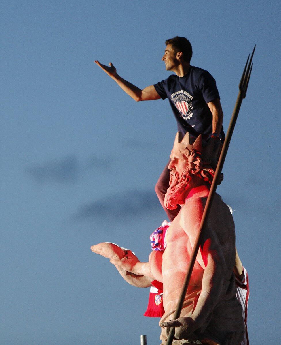 Bn84aeFIEAARnyC.jpg:large