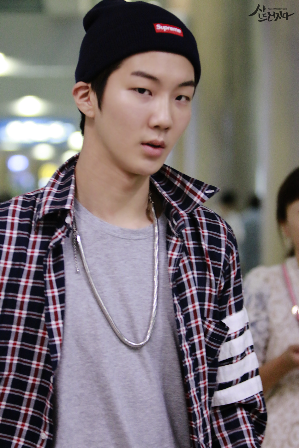 Bn8DRy9IUAAjNt-.png:large