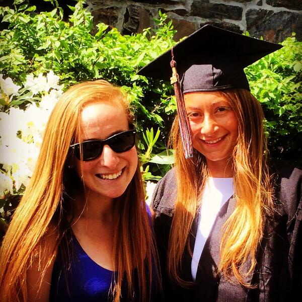 allie_kimmel's tweet image. So proud of this kid. #rockstarsister #tuftsgrad #hellorealworld #dcherewecome