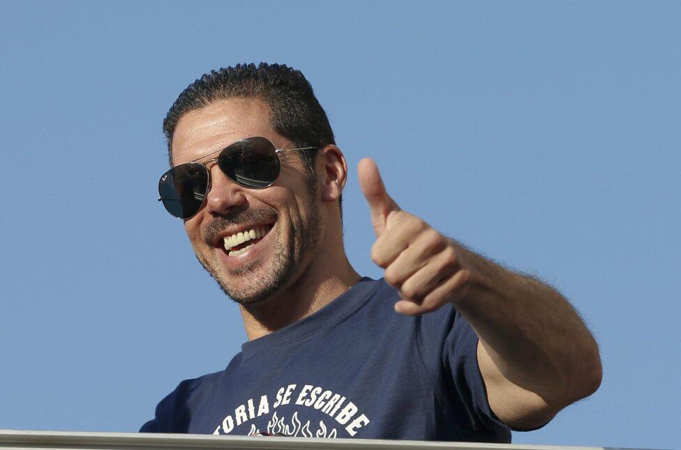 Bn8UuQsIUAEHnlY.jpg:large