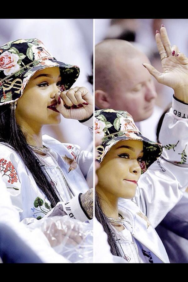 cchillzone's tweet photo. When the bae looks good and you're like http://t.co/jCLlGW4YVA