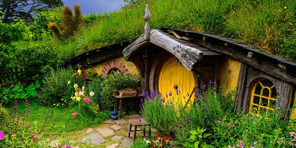 StumbleUpon's tweet image. 17 of the Most Dreamlike Houses on Earth: bit.ly/1t7o1CN