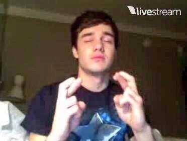 burninup1D's tweet photo. *YO, ESPERANDO A QUE SUDAMERICA ESTE INCLUIDA EN "ON THE ROAD AGAIN TOUR 2015*
#SouthAmericaNeedsOnTheRoadAgainTour http://t.co/ihwGo5LQxO
