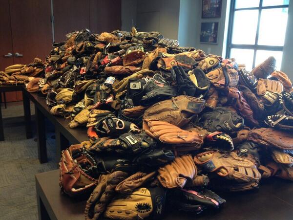 knbrmurph's tweet photo. Kuip sent this pic from today. Thank you, Jr Giants Glove Drive donors! As pretty as the Golden Gate Bridge. http://t.co/mQbTAocyf1