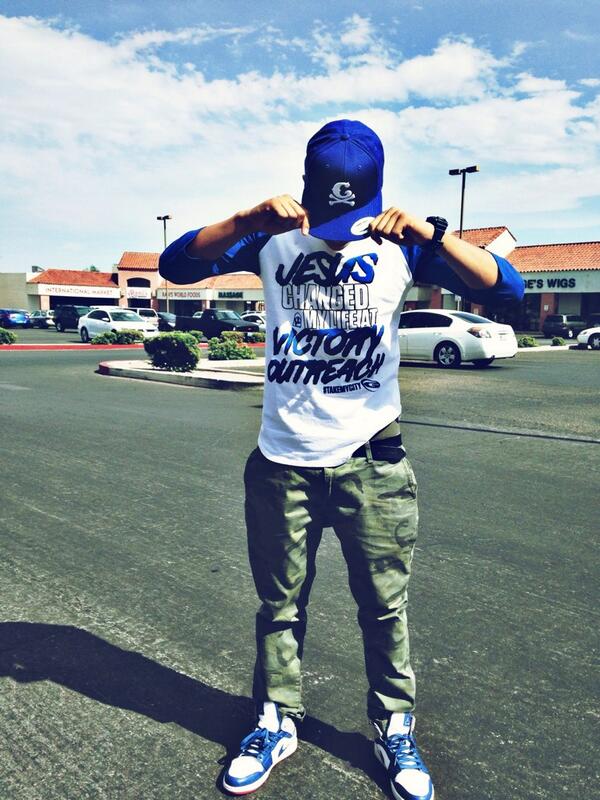OfficialFVJR's tweet photo. Jesus CHANGED my life at Victory Outreach! http://t.co/BK589Q2WmC
