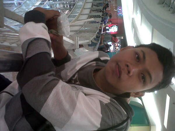 afrisya76 tweet picture