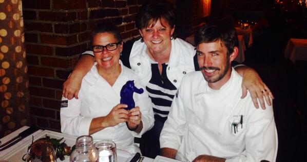 jessie_shelby's tweet photo. Thanks Chef Jennifer for an excellent dinner... Recognize her? Top Chef....#BlueBearDOCSummit http://t.co/trYb2jShgh