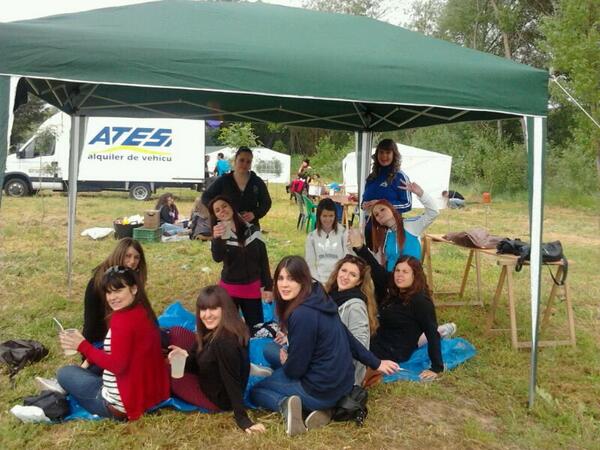 laparanoia93's tweet photo. Solo quedan 3 dias =) http://t.co/HKeBczlkZz