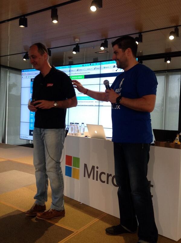 gaceta_tec's tweet image. Gracias por esa magnífica presentación @vigu #openmooc #DevOSSAzureDays