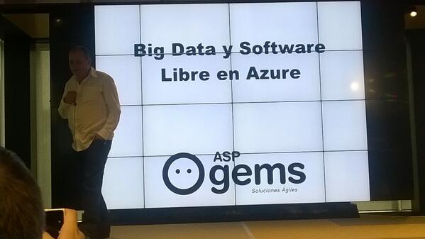 jacintop's tweet image. Juan Tomas de hispalinux en #DevOssAzuredays