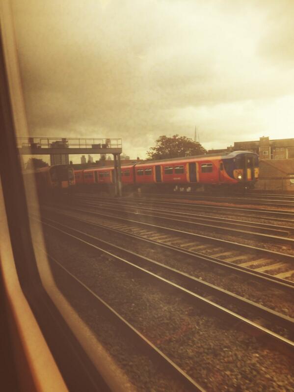 mlbanksy13's tweet image. Day dreaming on the train to work #sameview #differentday #tired