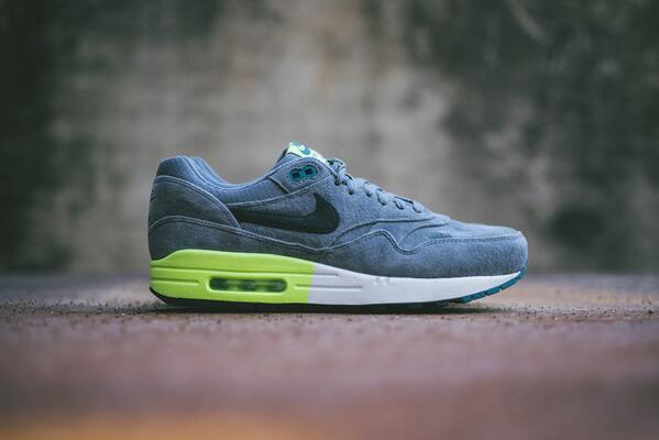 PO Air Max 1 Premium Cool Grey Volt. 1750K exclude ongkir . size ASK ME .  <a href="/SneakickSS/">SneakickSS</a> <a href="/YourSolutionn/">Your Solutionn</a>