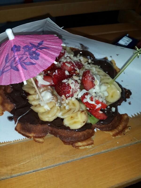 tumRenklerKayip's tweet image. I&apos;m at Vitamin Dede 2 4sq.com/1jzx8Jn