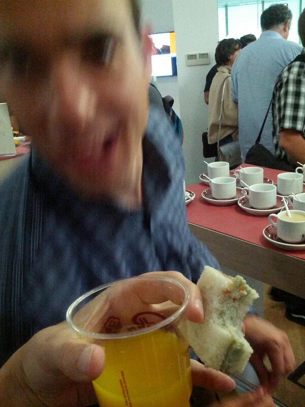 findemor's tweet image. De los desayunos de Microsoft nunca me quejaré. De la cara de @franbuitragoPa si. #DevOSSAzureDays