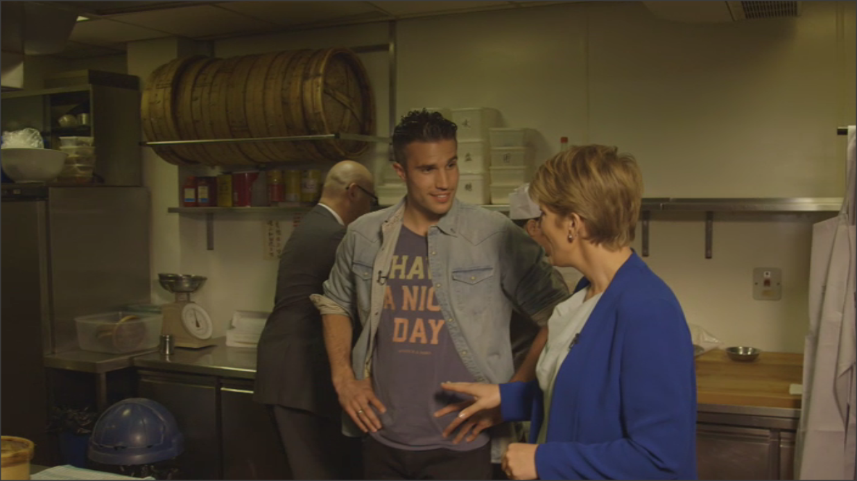 BnC1zz-CEAEtBJv.png:large