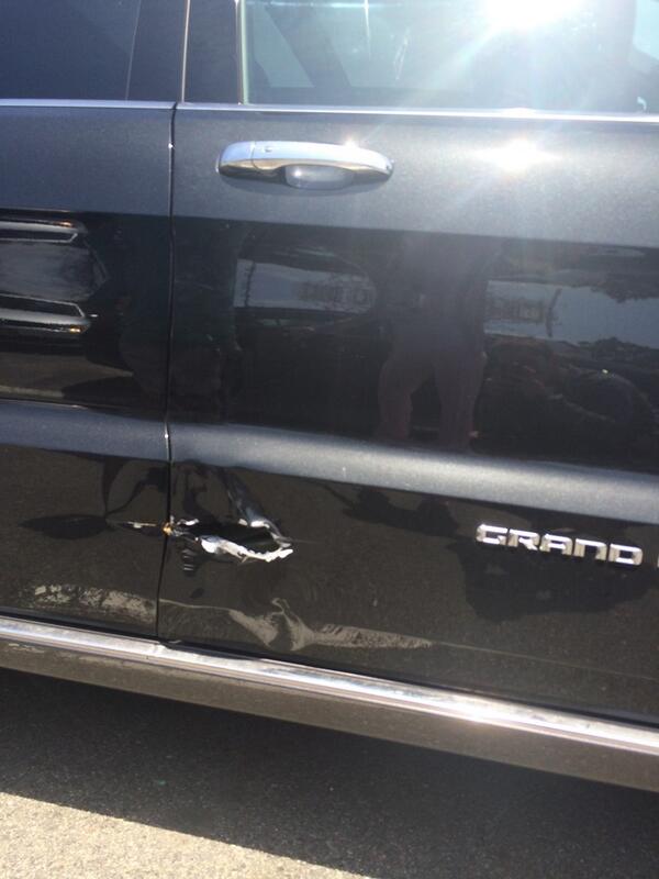 austinash_'s tweet photo. Senior lot: 1 Yatin: 0 http://t.co/ybJlO5TV1f