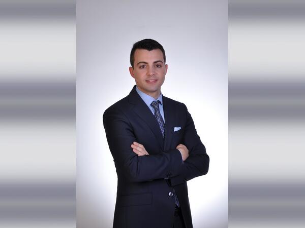 hortanordportal's tweet photo. Francesc Cholvi Roig, estudiante de la Universitat de València, gana el prestigioso Premio ...http://t.co/4Qihax57iw http://t.co/wLyAd8LH8j