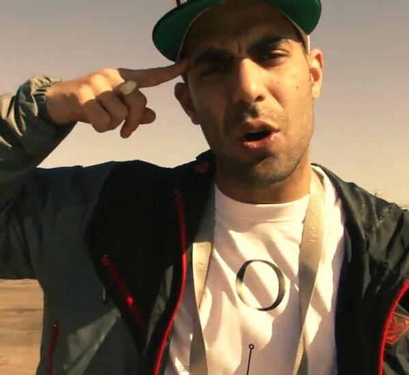 WebSomosRap's tweet photo. Sazy y Nasta - Cicatrices (Videoclip) ~ SomosRap » Portal Hip-Hop http://t.co/9S0TouiBGy #SomosRap @nastaBASTARDOS http://t.co/zRVyl3rRdp