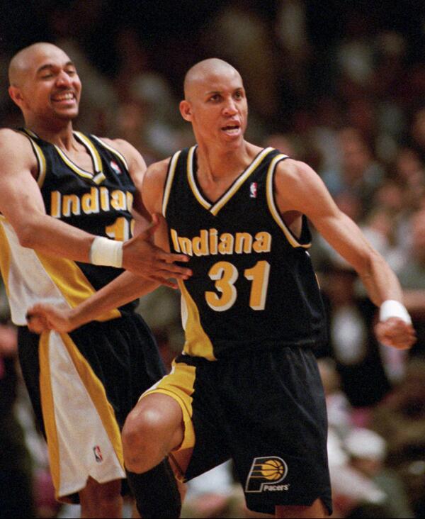 MattGlenesk's tweet photo. On this date in 1995: Eight points. Nine seconds. @ReggieMillerTNT (Photo: @AP) #Pacers http://t.co/OtclxYOSAr