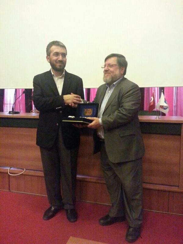 Fatih Sultan Mehmed Üniversitesi'nde H.İbrahim Kutlay Hocayla.