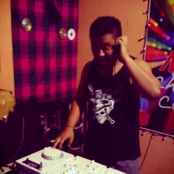 Ida Bagus Angga (@pax_poll) on Twitter photo 