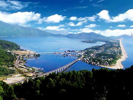 QuickVisaEasyTo's tweet image. Lang Co, Hue - Viet Nam
is famous for its natural conditions and the most beautiful scenery in Vietnam.