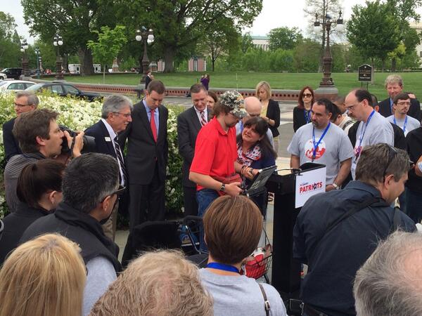 wcbmurphy's tweet photo. #wcpetm One if our great Patriots! http://t.co/8cKv9p95KP