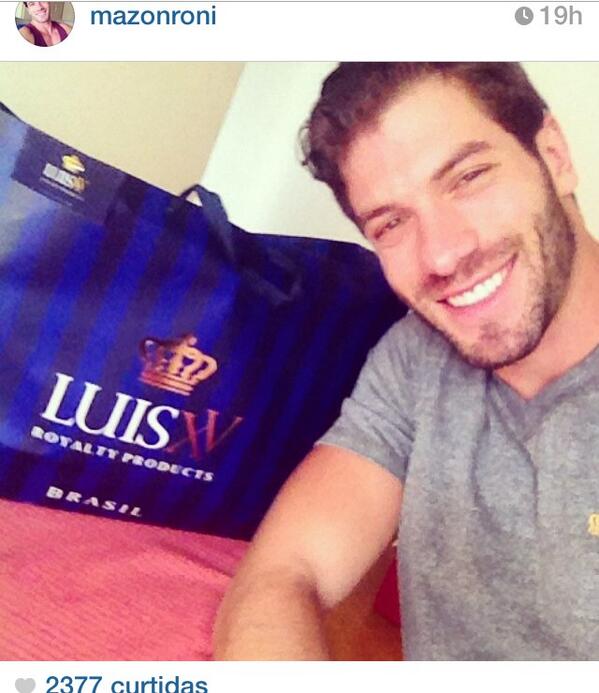 luisxv_'s tweet photo. Obrigada Roni Mazon por sempre prestigiar a marca!!! 🔝👑 http://t.co/nyYmUbU71p