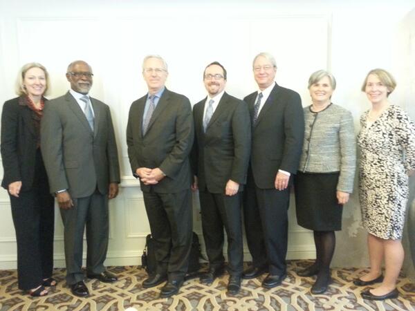 Una Chapman Cox Fdn. tweet media