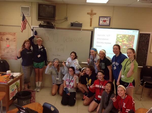 WatsonAddie's tweet image. PLEASE HELP THIS IS 150% SERIOUS!!!