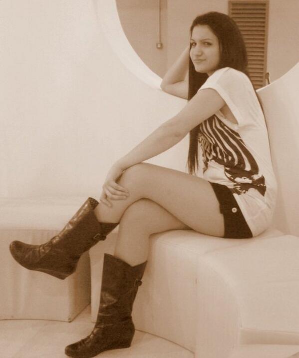 buse cinar (@buse_busecinar2) on Twitter photo 