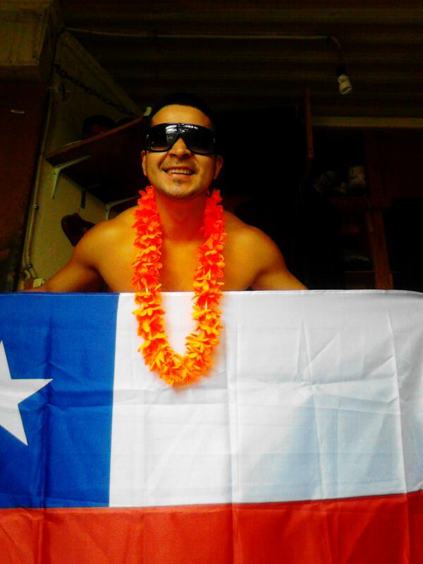 AxelflowersNBA's tweet photo. Todo listo para ir Apoyar a Chilee... aguantame Brasiiil .. q ahí voooy http://t.co/IR5hb3BWRz