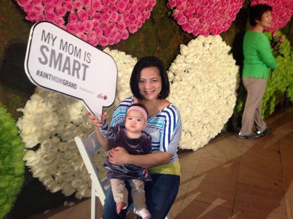 AmyGoGo's tweet image. So sweet! #aintmomgrand