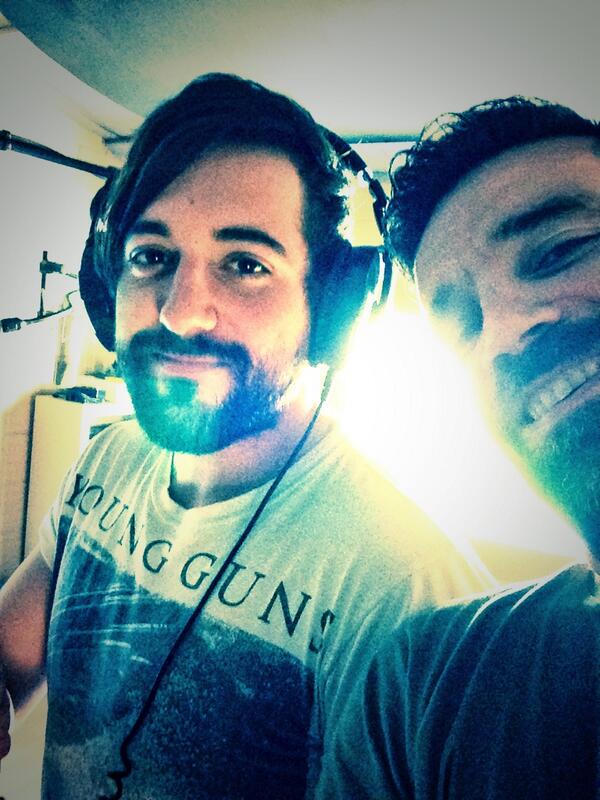 CarlosRingo's tweet photo. @MMartinProducer @anthalonso @lancasterbcn @EstudiLV @IndieCatSound Anth ROXX!! http://t.co/pX6sGnI6WS