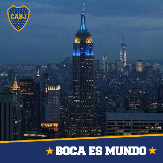 Fichajesdefpc_'s tweet photo. #Bocaesmundo llegó a USA con una Academia de fútbol y así luce el #EmpireState http://t.co/0PX9rmyegE