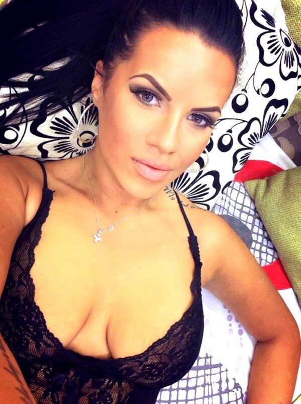 YourModelsLive's tweet photo. http://t.co/XZHZqUhNth