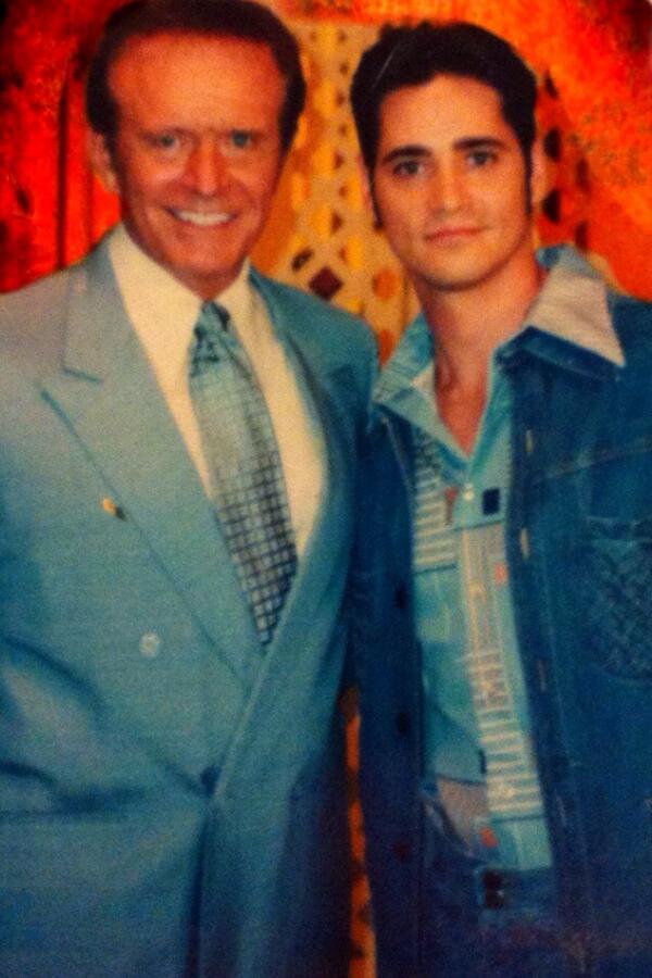 sethpetersonla's tweet photo. #providence flashback #tvattack ;) http://t.co/SM0In80VJ9