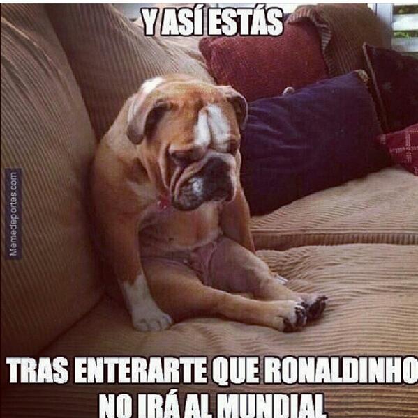 nicoleregnier11's tweet photo. Jaja asi quedé yo con la noticia de Ronaldinho 😢 http://t.co/OcZ4LUQCJn
