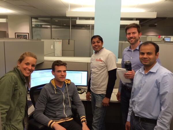 santosh_nayak's tweet image. NYC Data Science and UX team hacking!! #msgpdhackday2014