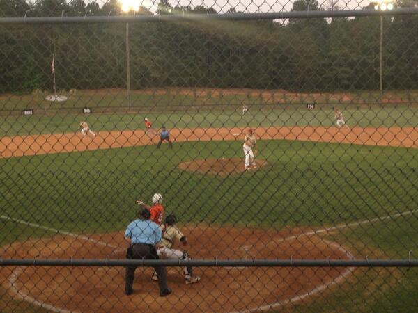ChrisWRHI's tweet image. Final pitch and celebration as @RoHi_Baseball topped Mauldin 3-1 live on @WRHI to advance to #UpperState