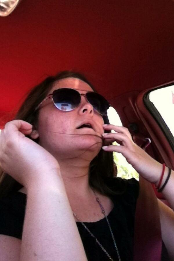garebear06's tweet photo. There's no h in Sara because she's not a hoe @SaraSparks24 http://t.co/PSTblgETAP