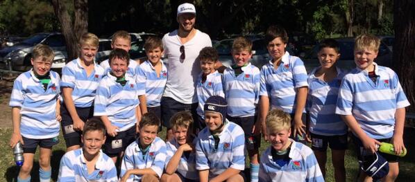 NSWWaratahs's tweet photo. Thanks @LindfieldRugby for this great pic of @AdamCoopy with the U11s after a surprise visit on Sunday #TahsTogether http://t.co/fC9dIpuKiy