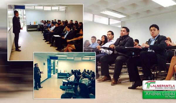 JAndresLC's tweet photo. Es para mi un honor entregar reconocimientos a alumnos destacados en concurso de Oratoria en #FesAcatlán http://t.co/ogwDnONDcS